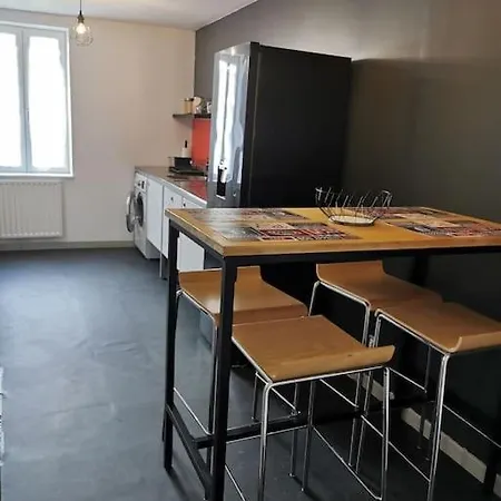 Maison 4-6 Personnes 2 펜션