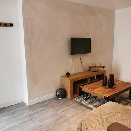 Maison 4-6 Personnes 2 펜션 Moisson